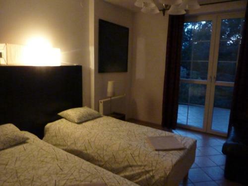 Hostal Dandelion B&B
