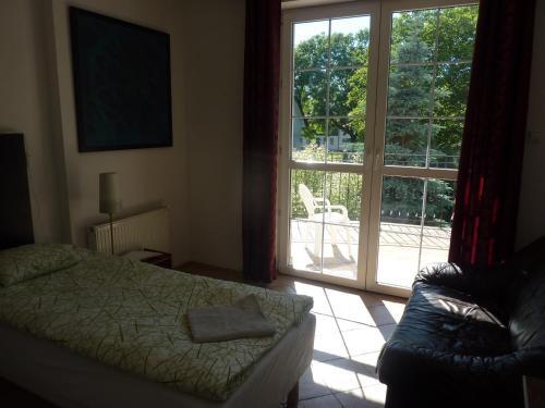 Hostal Dandelion B&B