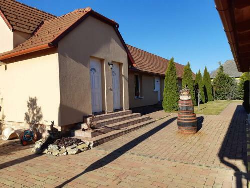 Hostal Z Fogad�