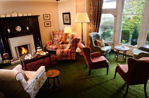 Clare House Hotel