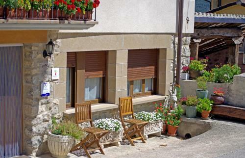 Agroturismo Casa Rural Basaula