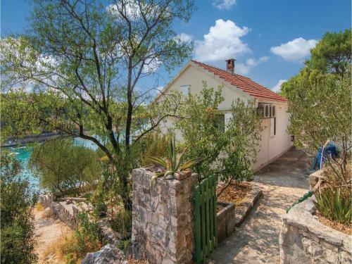 Holiday Home Milna Uvala Makarac