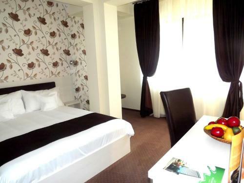 Hotel West Plaza Residence