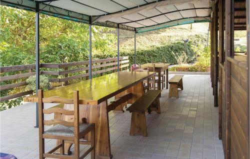 Apt. 3