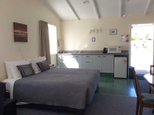 Ocean Motel