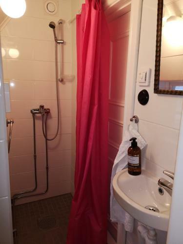 V�rmd�v�gen B&B Cottage