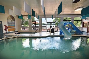 Hotel Bakers Sunset Bay Resort