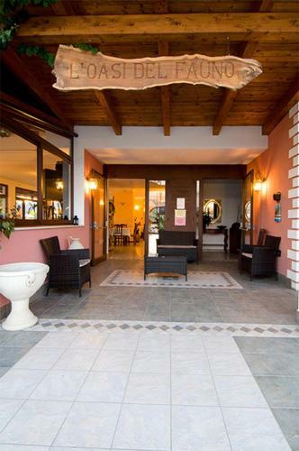 Hostal Oasi Del Fauno