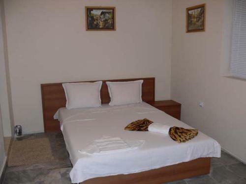 Versai Hotel