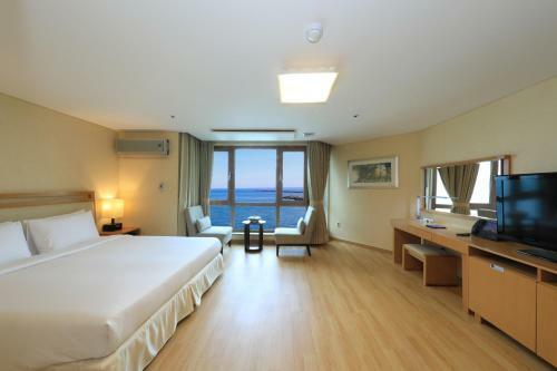 Ocean Suites Jeju Hotel