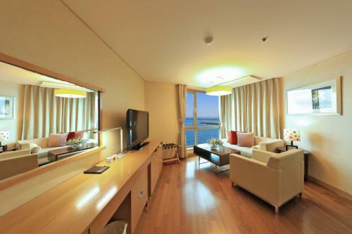 Ocean Suites Jeju Hotel