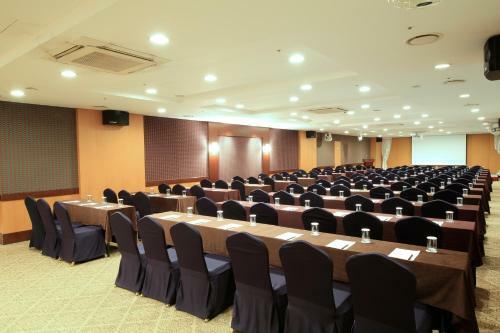 Ocean Suites Jeju Hotel