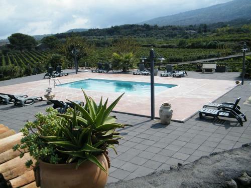 Agroturismo Etna Wine Azienda Agrituristica