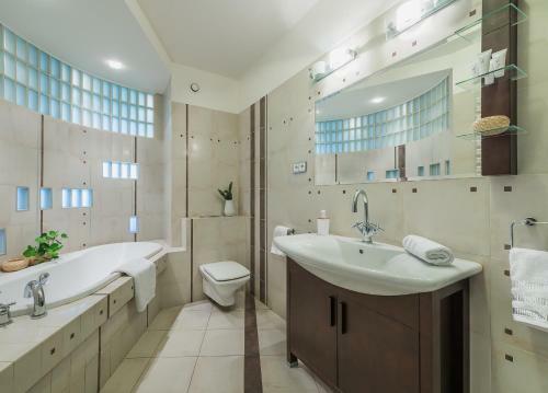 P&o Serviced Apartments Szcz??liwice