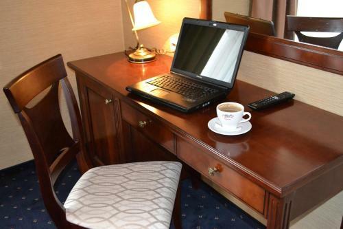 Borowinowy Zdr�j Hotel Wellness Spa & Conference
