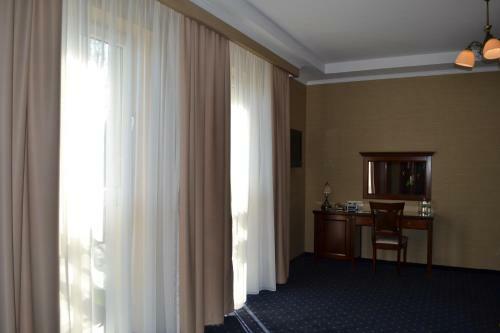 Borowinowy Zdr�j Hotel Wellness Spa & Conference