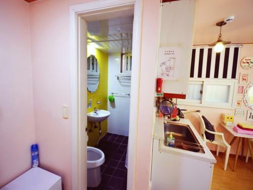 Hostal Han River Guesthouse In Seoul