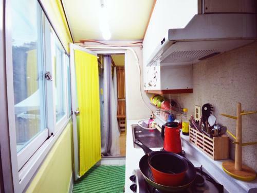 Hostal Han River Guesthouse In Seoul
