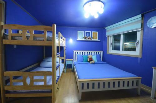Hostal Han River Guesthouse In Seoul