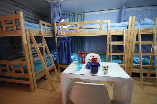 Hostal Han River Guesthouse In Seoul