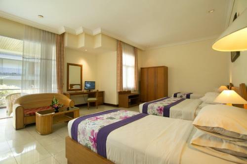 Hotel Parigata Resort And Spa