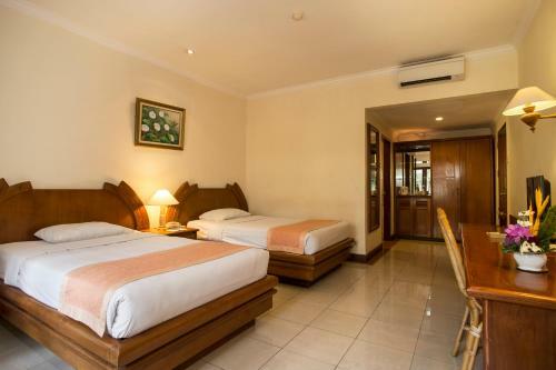 Hotel Parigata Resort And Spa