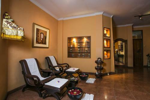 Hotel Parigata Resort And Spa
