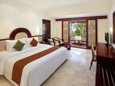 Hotel Discovery Kartika Plaza