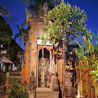 Hotel Adi Dharma Cottages