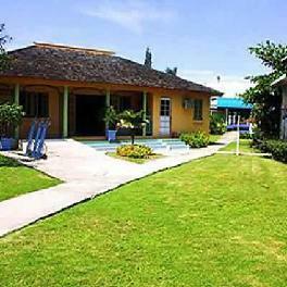 Hotel Toby's Resort