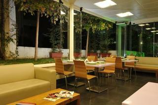 Suite Hotel