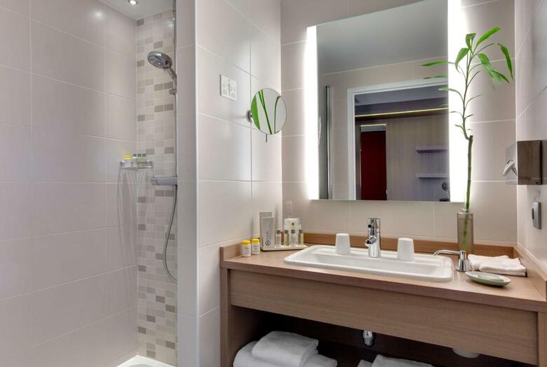 Hotel Golden Tulip Lyon Eurexpo