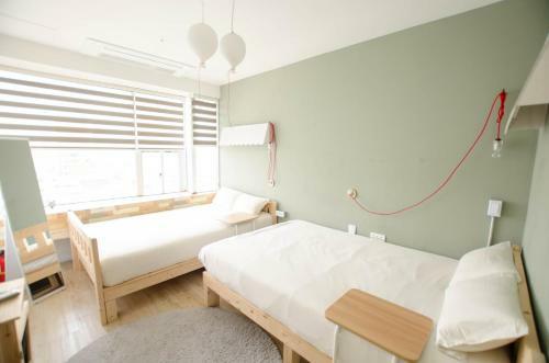 Hostal Mmmiohouse
