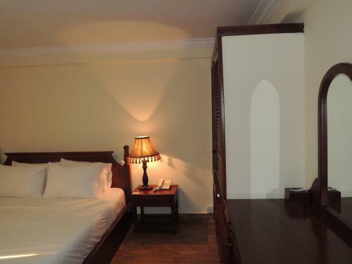 Kanika Hotel & Service Apartment