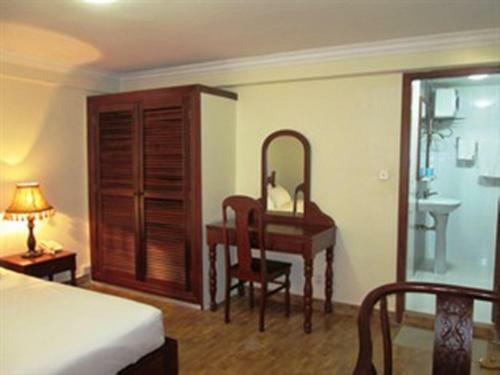 Kanika Hotel & Service Apartment