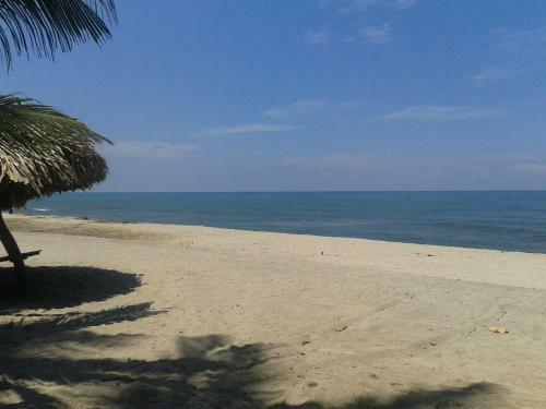 Playa La Roca Ecohotel