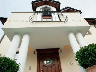 Hotel B.a.s. Villa Residence