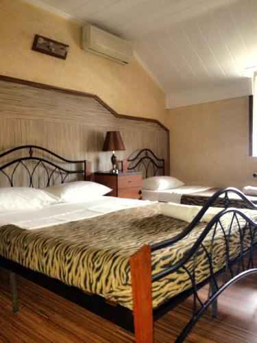 Hostal Pensiunea Doria