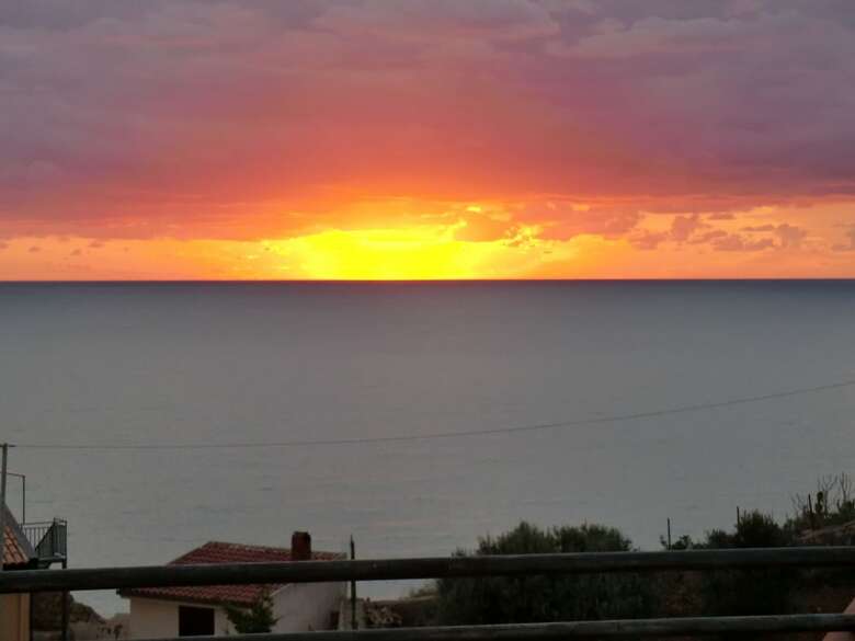 Bed & Breakfast Mediterraneo Mare E Sole