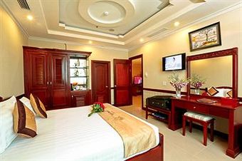 Van Phat 1 Hotel