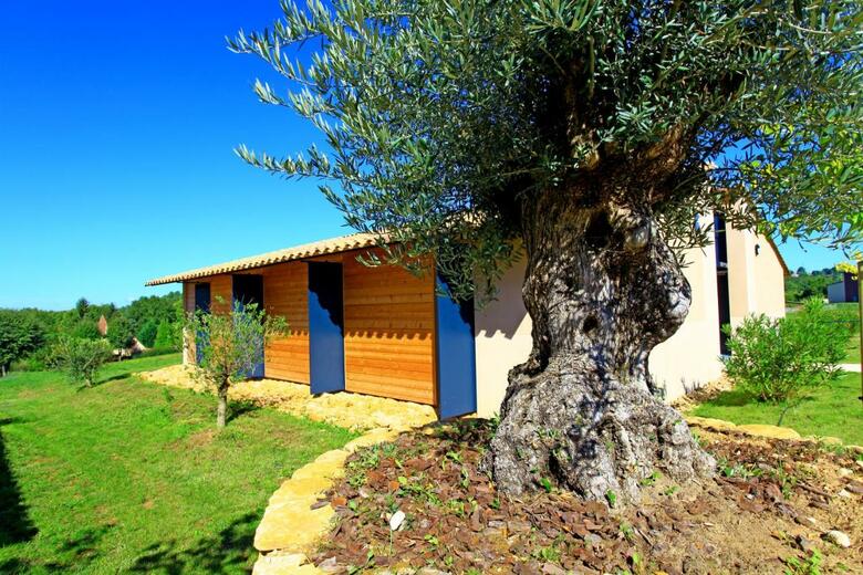 Inter-hotel Albizia