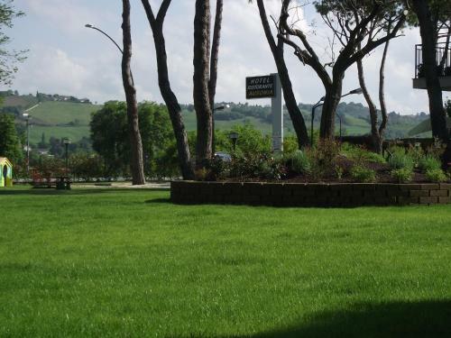 Hotel Ausonia