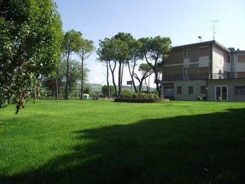 Hotel Ausonia