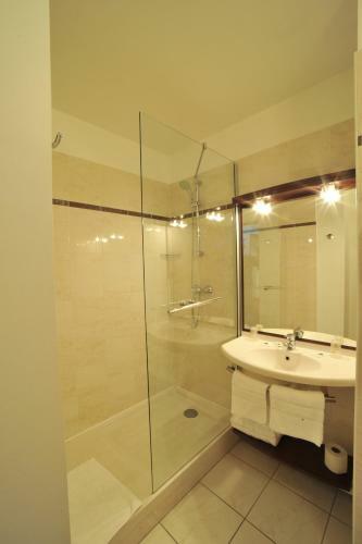 Hotel H�tel Entre Beauce Et Perche
