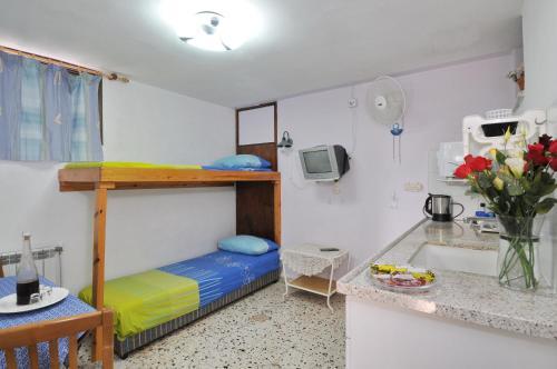 Lodge Lev-ari Accommodation For Travelers