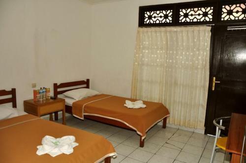 Grand Chandra Hotel