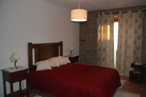 Hostal Alojamento Rural Casa Da Eira