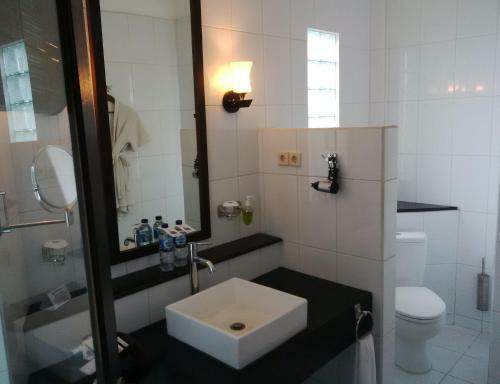 Bali Paradise Hotel Boutique Resort