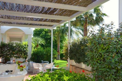 Hotel Masseria Torre Catena Resort & Restaurant