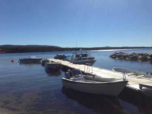 B�tst� Camping